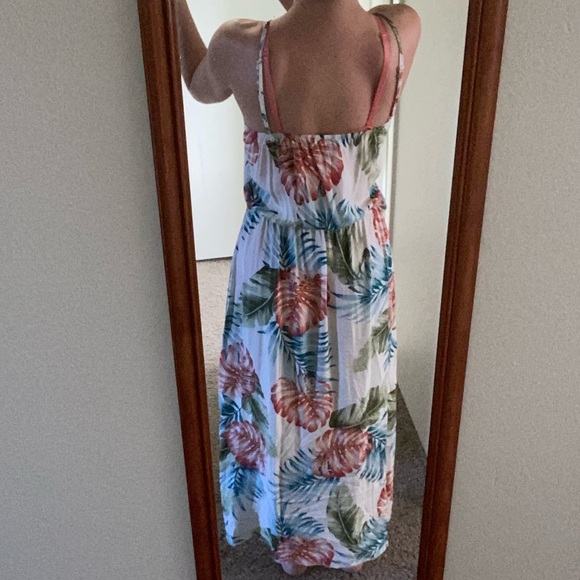 Tropical leaf print long dress - Picture 13 of 14
